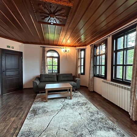 Rhodopes Legends Hotel Vrata Bagian luar foto