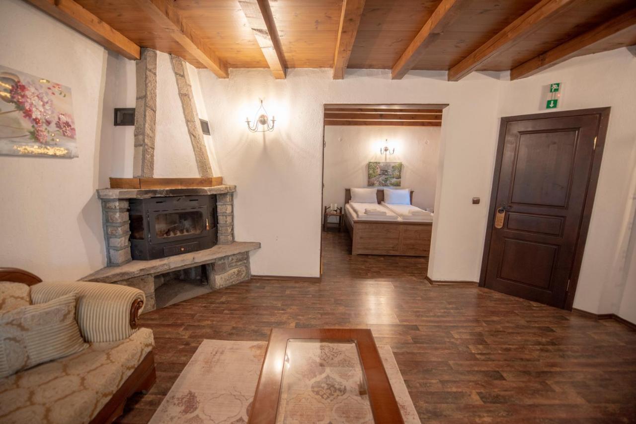 Rhodopes Legends Hotel Vrata Bagian luar foto