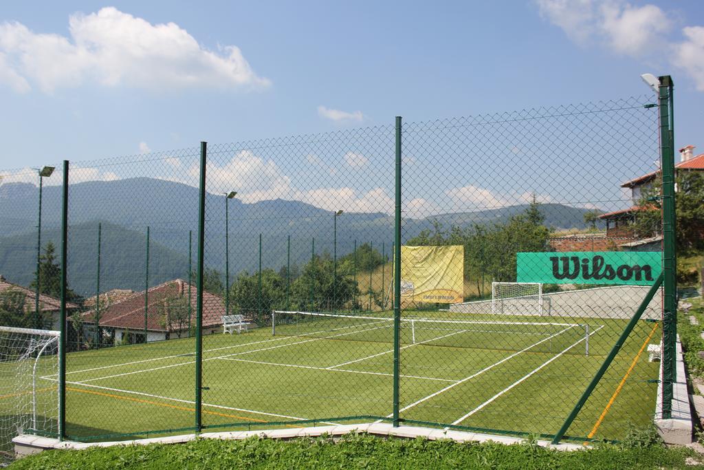 Rhodopes Legends Hotel Vrata Bagian luar foto