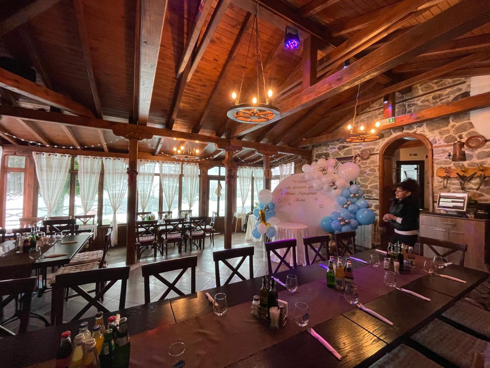 Rhodopes Legends Hotel Vrata Bagian luar foto